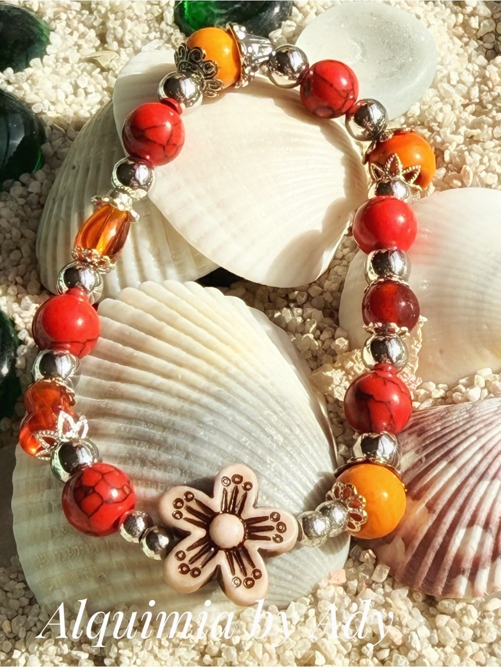 SUMMER + FLORAL red turquoise beaded bracelet